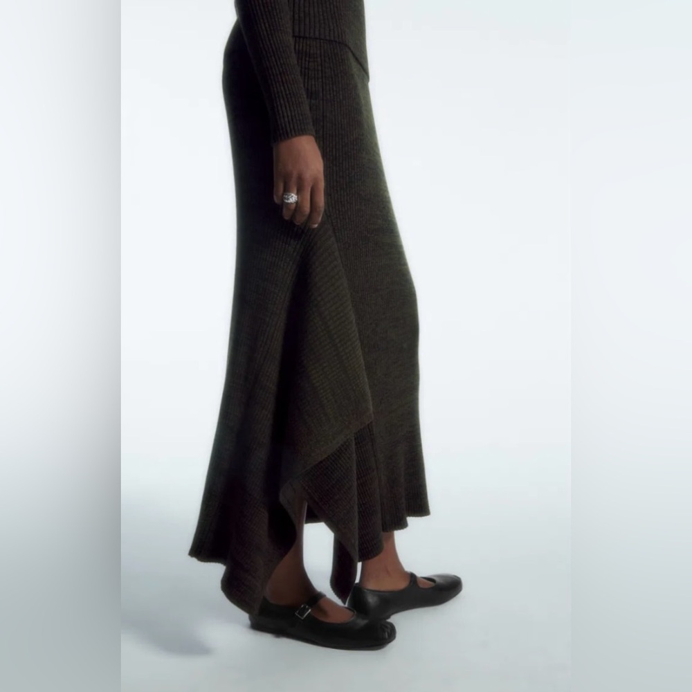 NWT - COS Asymmetric Skirt